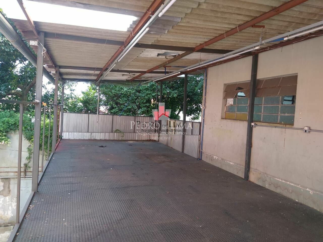 imagem do imovel Galpão Comercial no Jardim Popular de 595m² construidos na Penha ref: PE43881