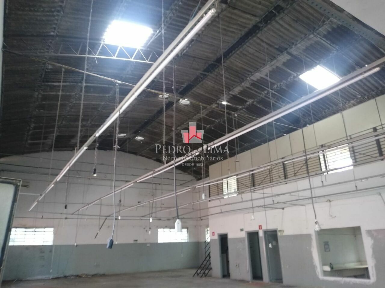imagem do imovel Galpão Comercial no Jardim Popular de 595m² construidos na Penha ref: PE43881