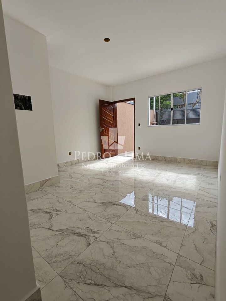 imagem do imovel Sobrado 2  Quartos e 1 vaga na Vila Aurea ref: PE43897