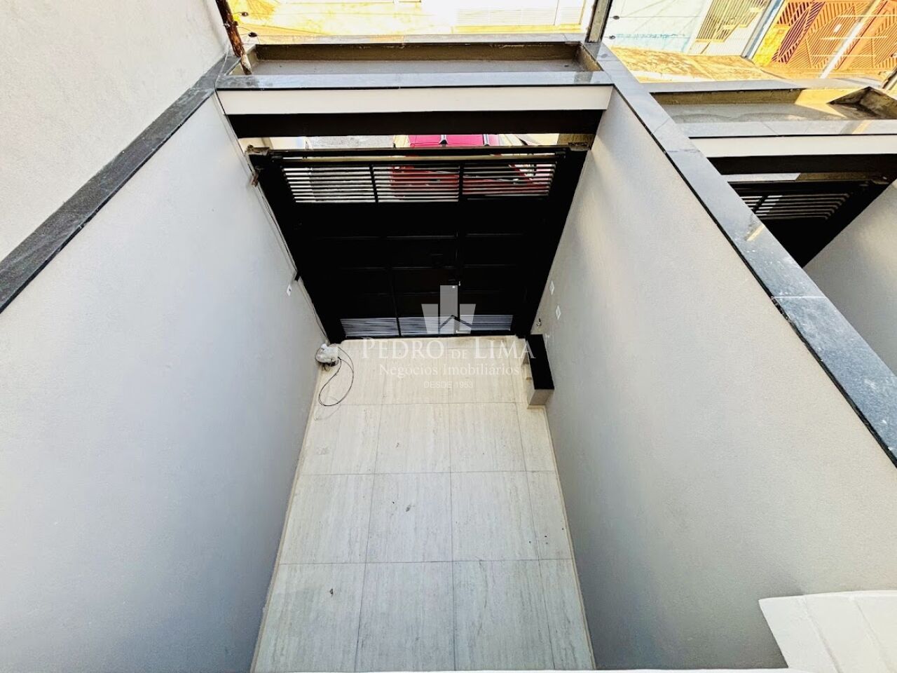 Sobrado Moderno de excelente acabamento 200m², 3 suítes, área gourmet e 2 vagas na Penha