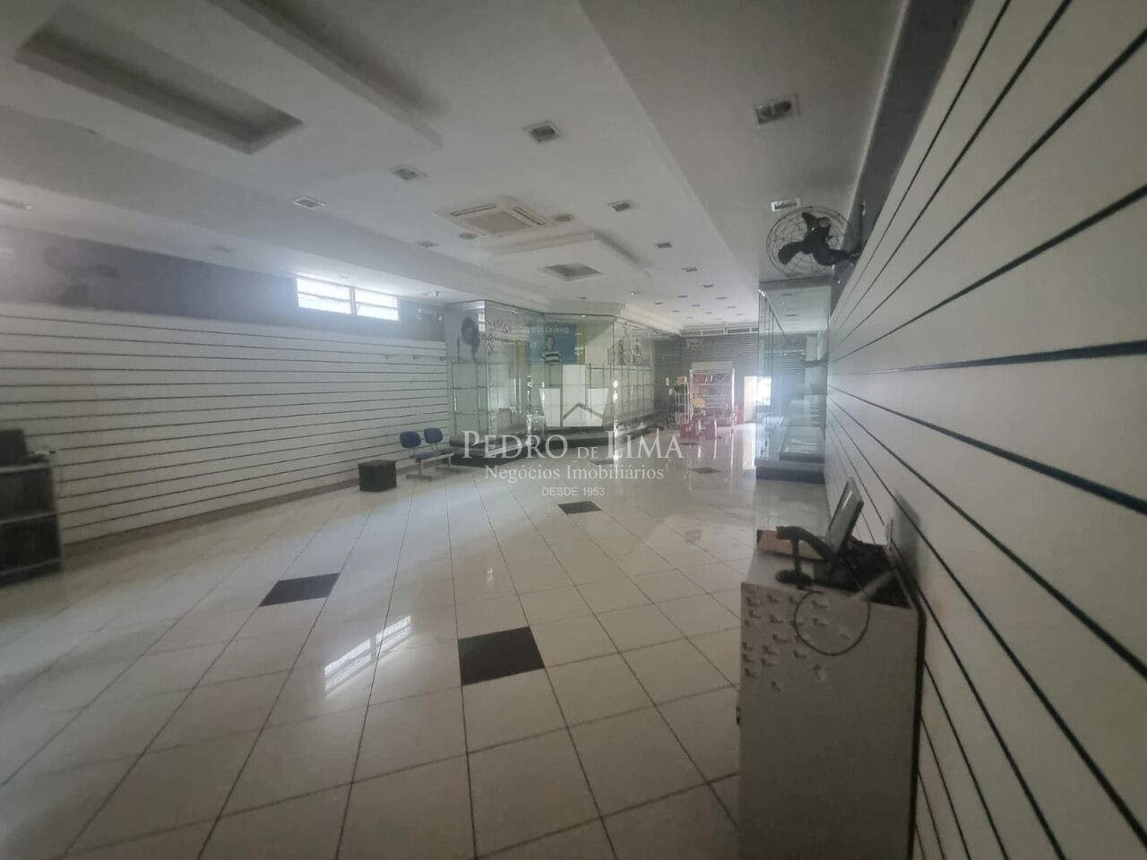 Salão comercial com 250 m² no Ermelino Matarazzo