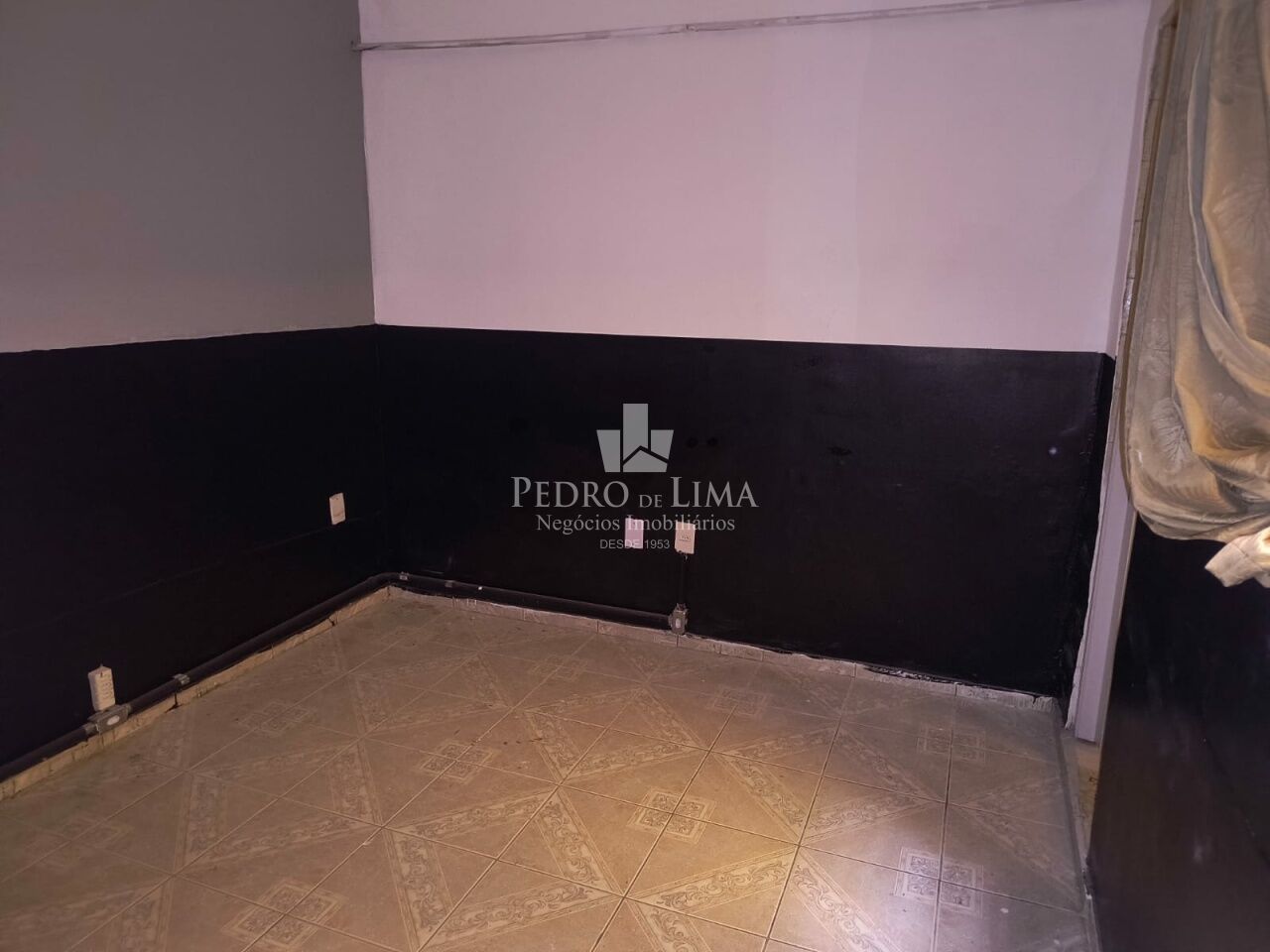 Imovel Comercial 12 salas e edícula no Jardim Nordeste.