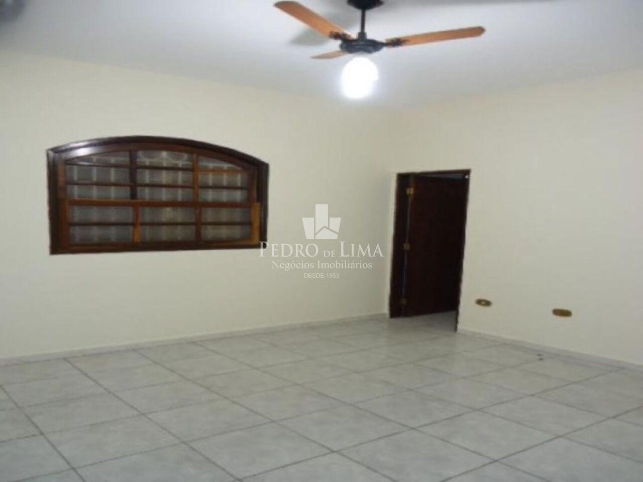 imagem do imovel Sobrado Frontal na região da Penha ref: PE43966