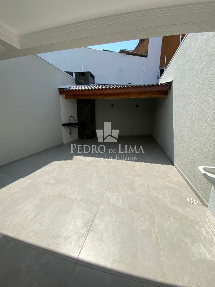 imagem do imovel Sobrado Frontal de 3 dormitórios, sendo um deles suíte e 2  vagas na vila Jacuí ref: PE43983