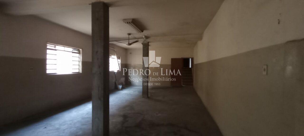 imagem do imovel Salão comercial, industrial com mais 8 salas na Penha. ref: PE44021