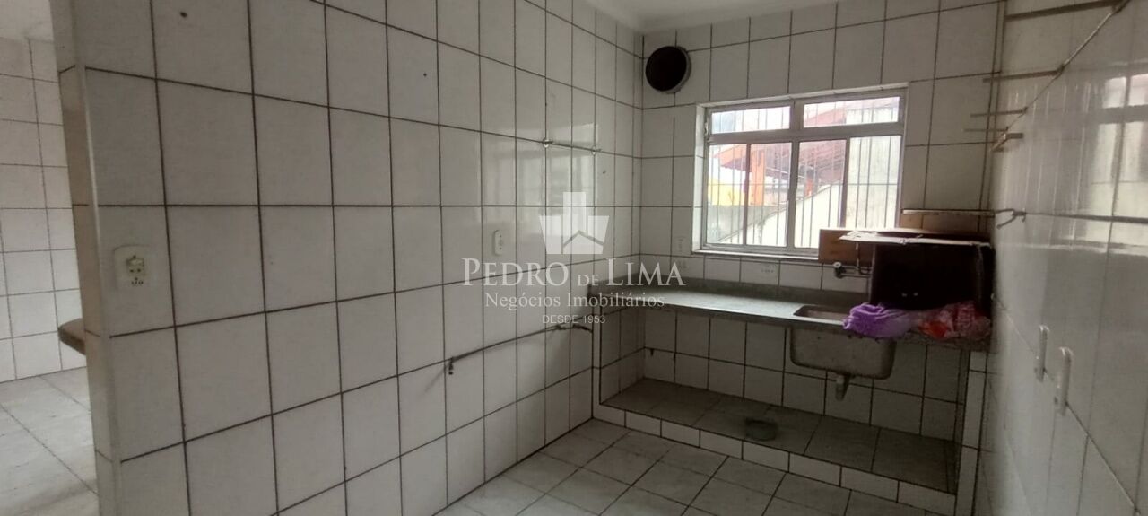 Salão comercial, industrial com mais 8 salas na Penha.