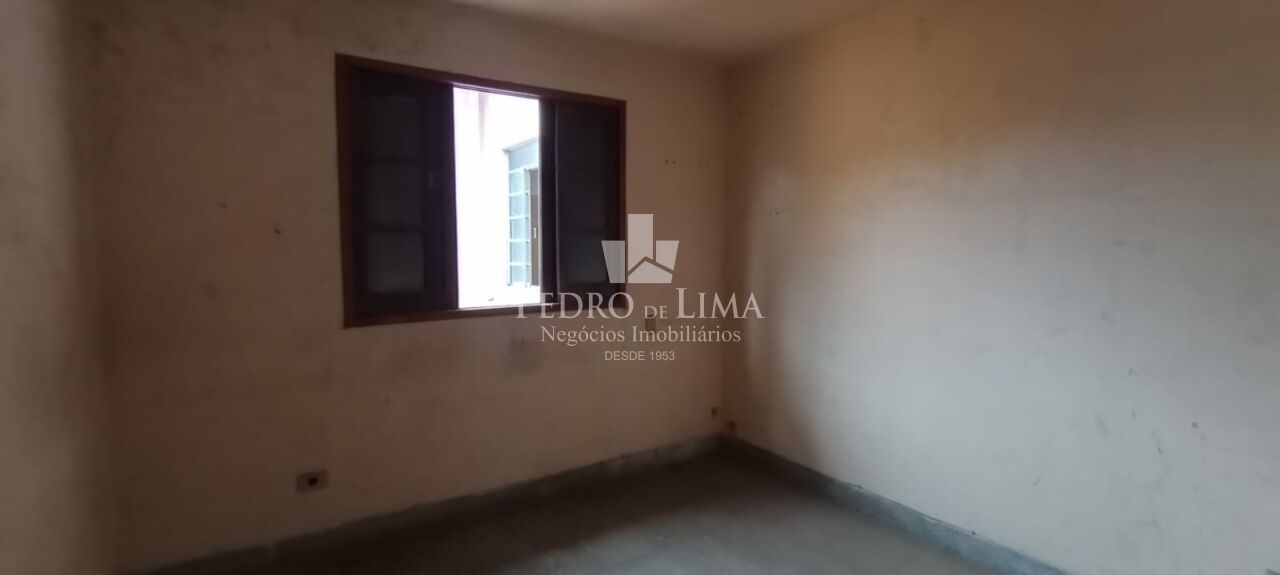 Salão comercial, industrial com mais 8 salas na Penha.