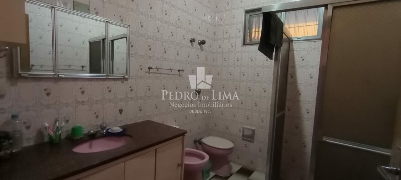 Salão comercial, industrial com mais 8 salas na Penha.