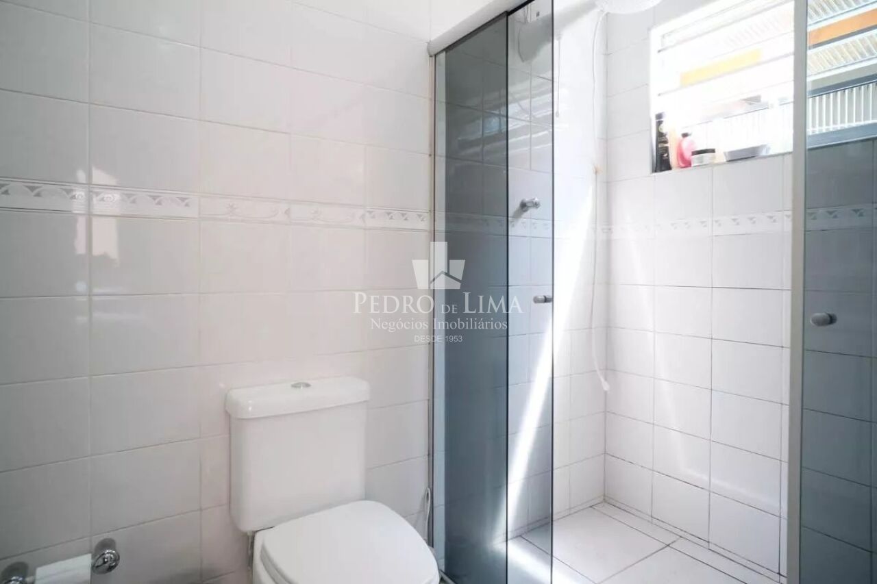 Casa Térrea terreno 10x31 sendo 3 dormitórios, 1 suíte e 3 vagas no Arthur Alvim