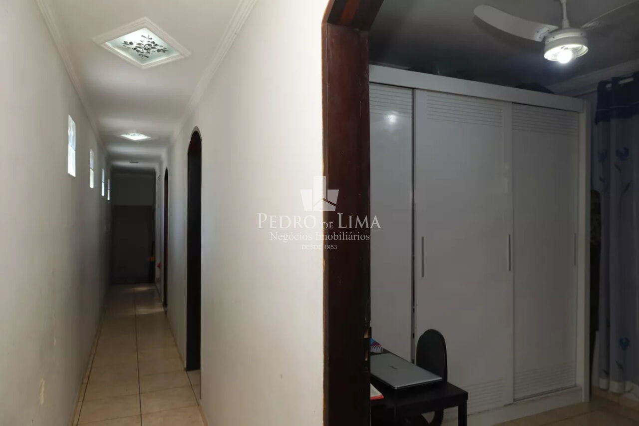 Sobrado Frontal próximo ao Centro de Itaquera 168m² em Itaquera