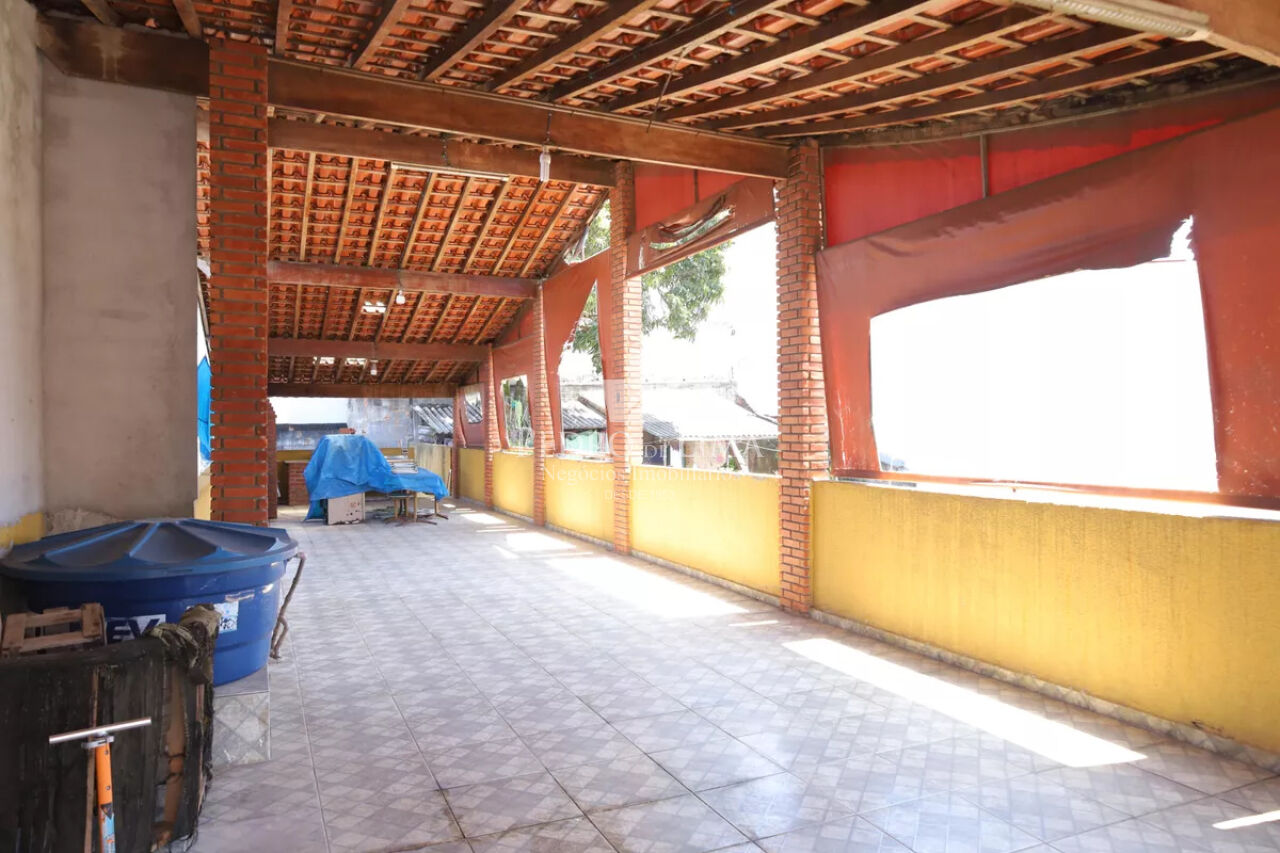 Sobrado Frontal próximo ao Centro de Itaquera 168m² em Itaquera