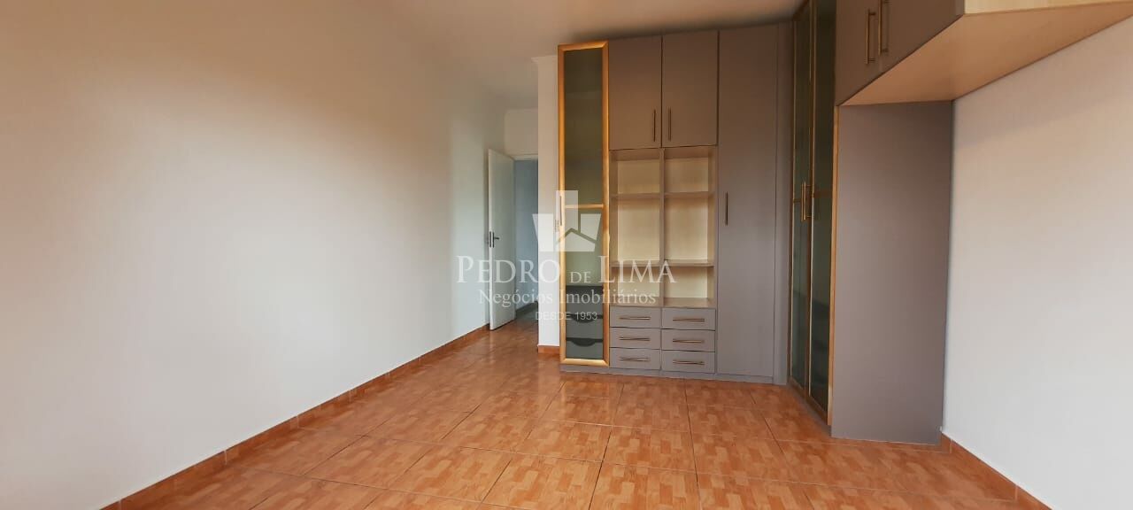 Sobrado frontal 3 Dormitórios, 1 Suite e 4 vagas na Penha