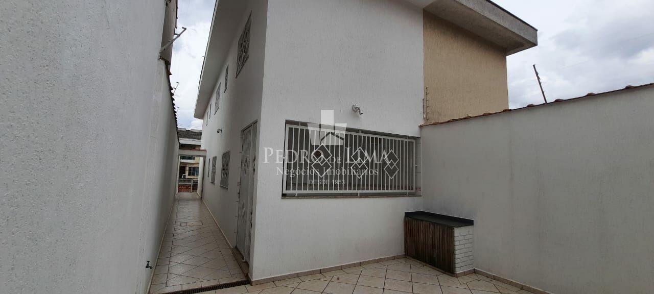 Sobrado frontal 3 Dormitórios, 1 Suite e 4 vagas na Penha