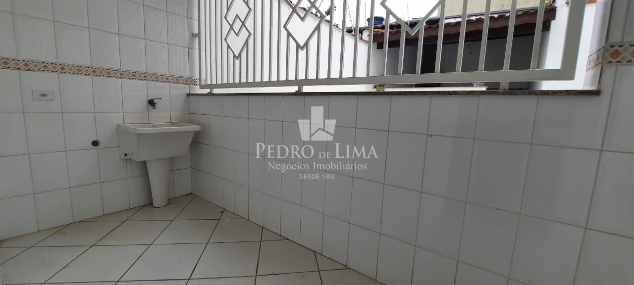 Sobrado frontal 3 Dormitórios, 1 Suite e 4 vagas na Penha