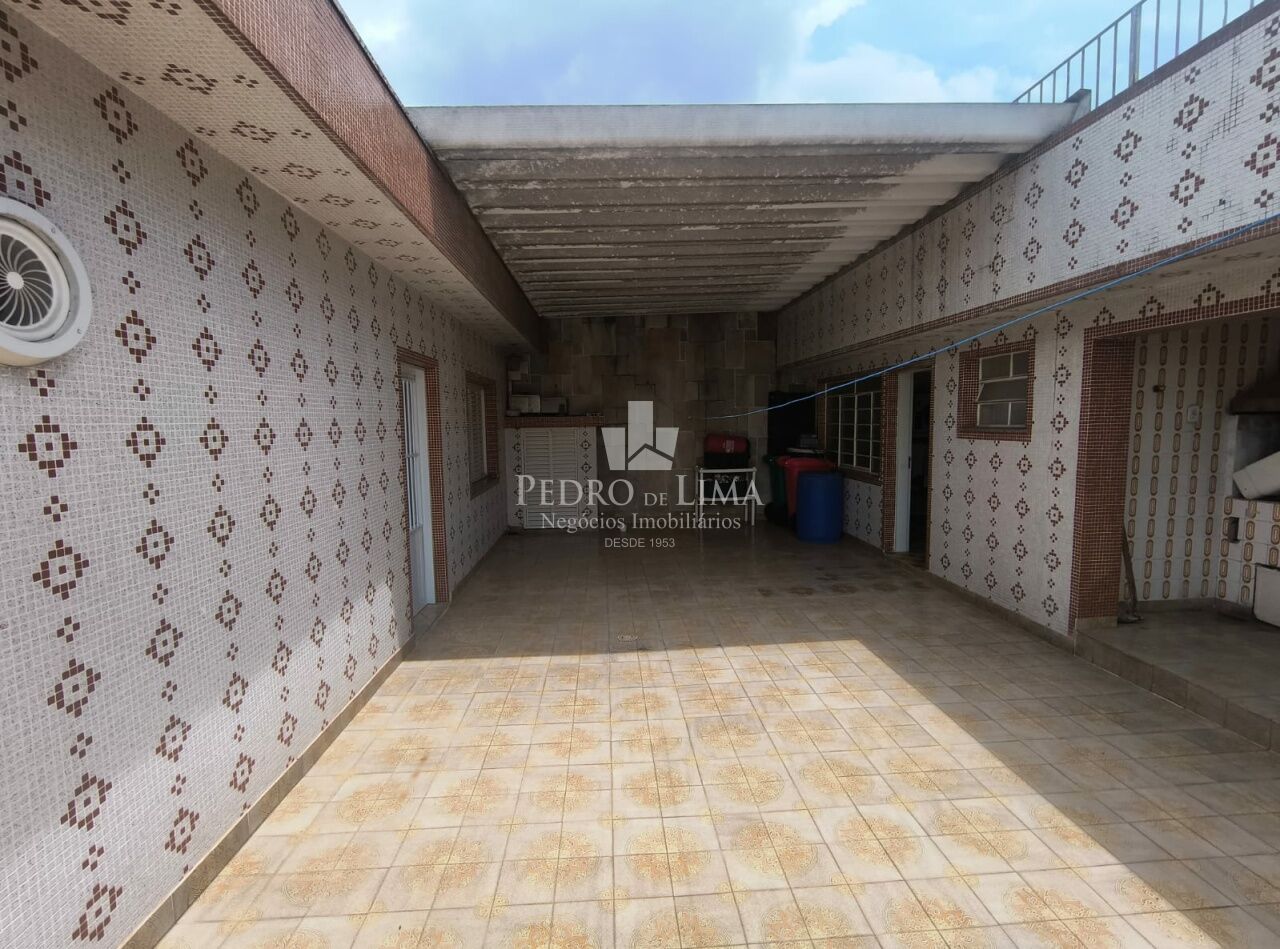 Casa Comercial Assobradada- 120 m² no Jardim Tres Marias - Ponte Rasa