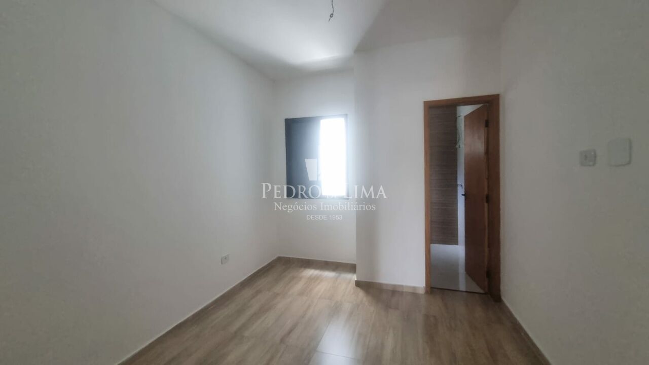 Sobrado Frontal de 2 quartos sendo 2 suítes e 1 vaga de garagem no Arthur Alvim