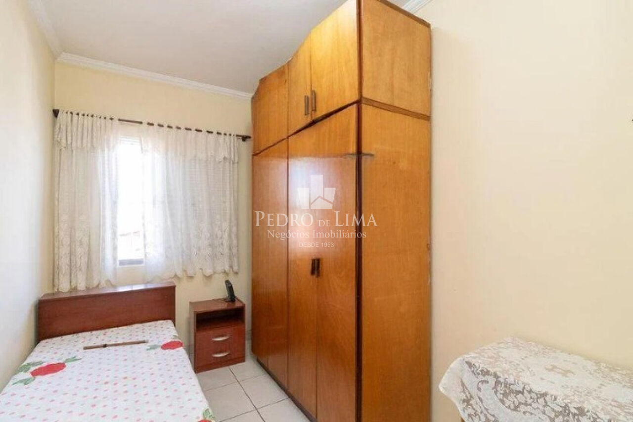 Sobrado frontal com vaga lateral e cobertas no Arthur Alvim