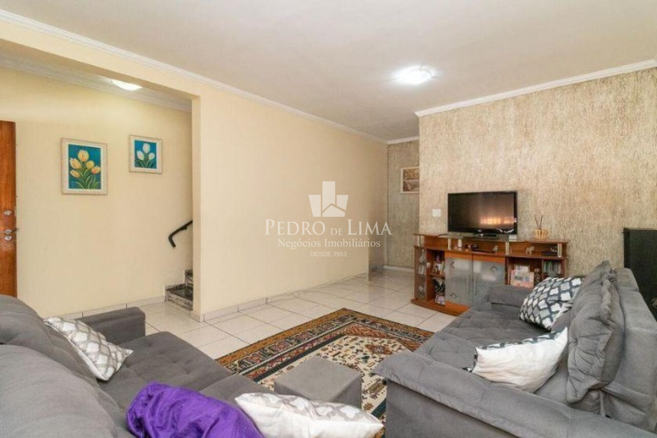 imagem do imovel Sobrado frontal com vaga lateral e cobertas no Arthur Alvim ref: PE44138