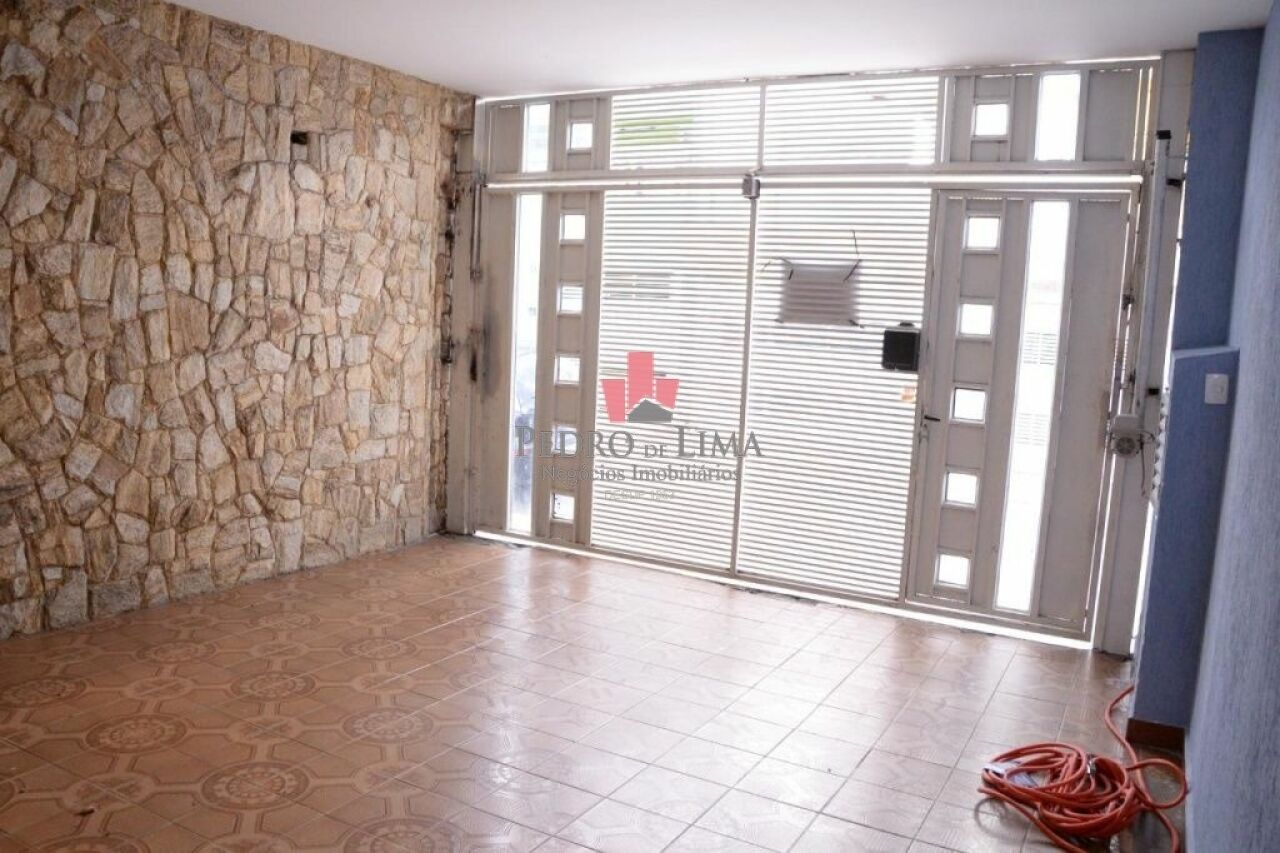 Sobrado frontal na Ponte Rasa, 3 quartos e 2 vagas