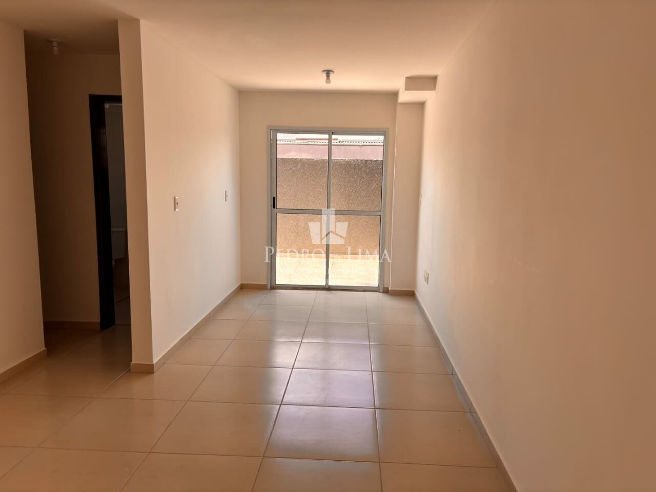 imagem do imovel Apartamento em Itaquera ref: PE44167
