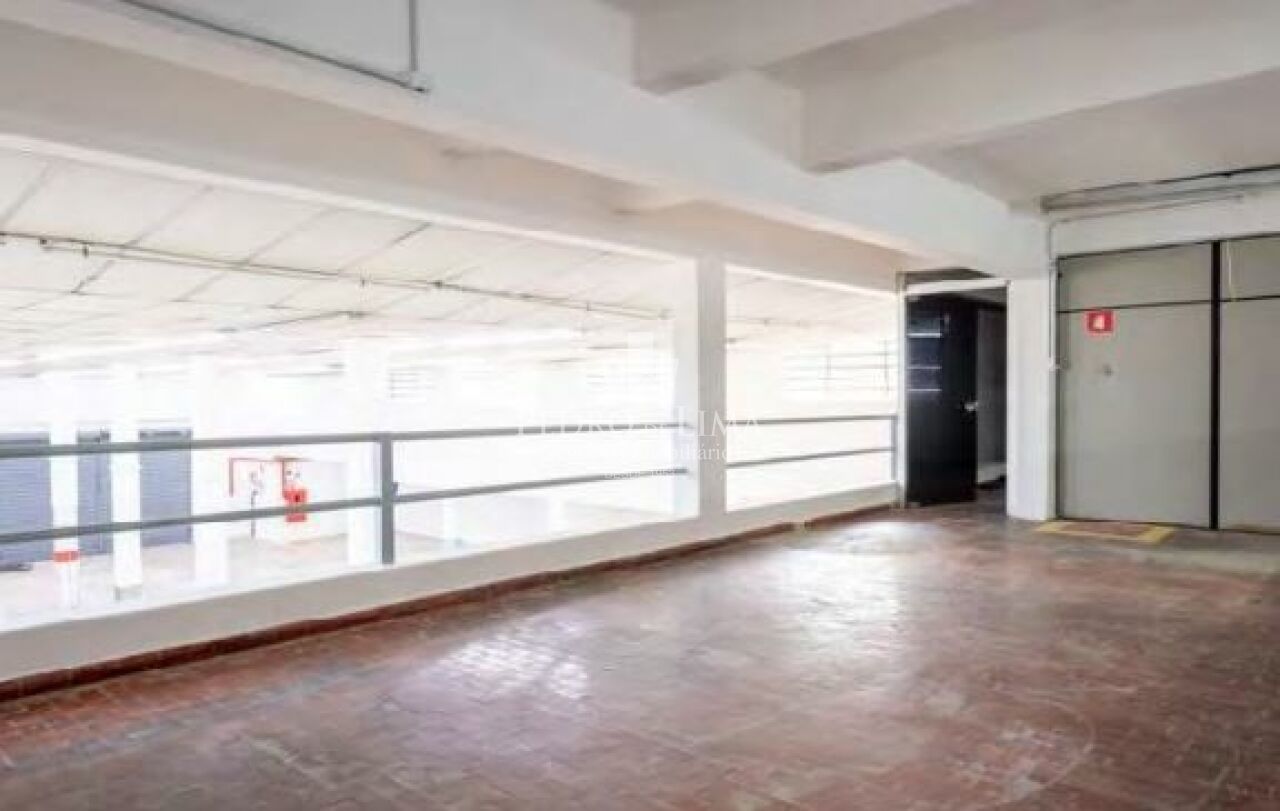 Oportunidade Única, Galpão Comercial na Vila Paranaguá, com 3.610 m² - Ermelino Matarazzo