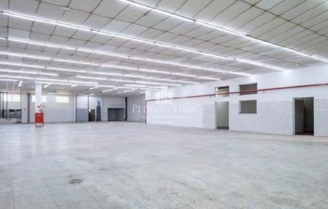 Oportunidade Única, Galpão Comercial na Vila Paranaguá, com 3.610 m² - Ermelino Matarazzo