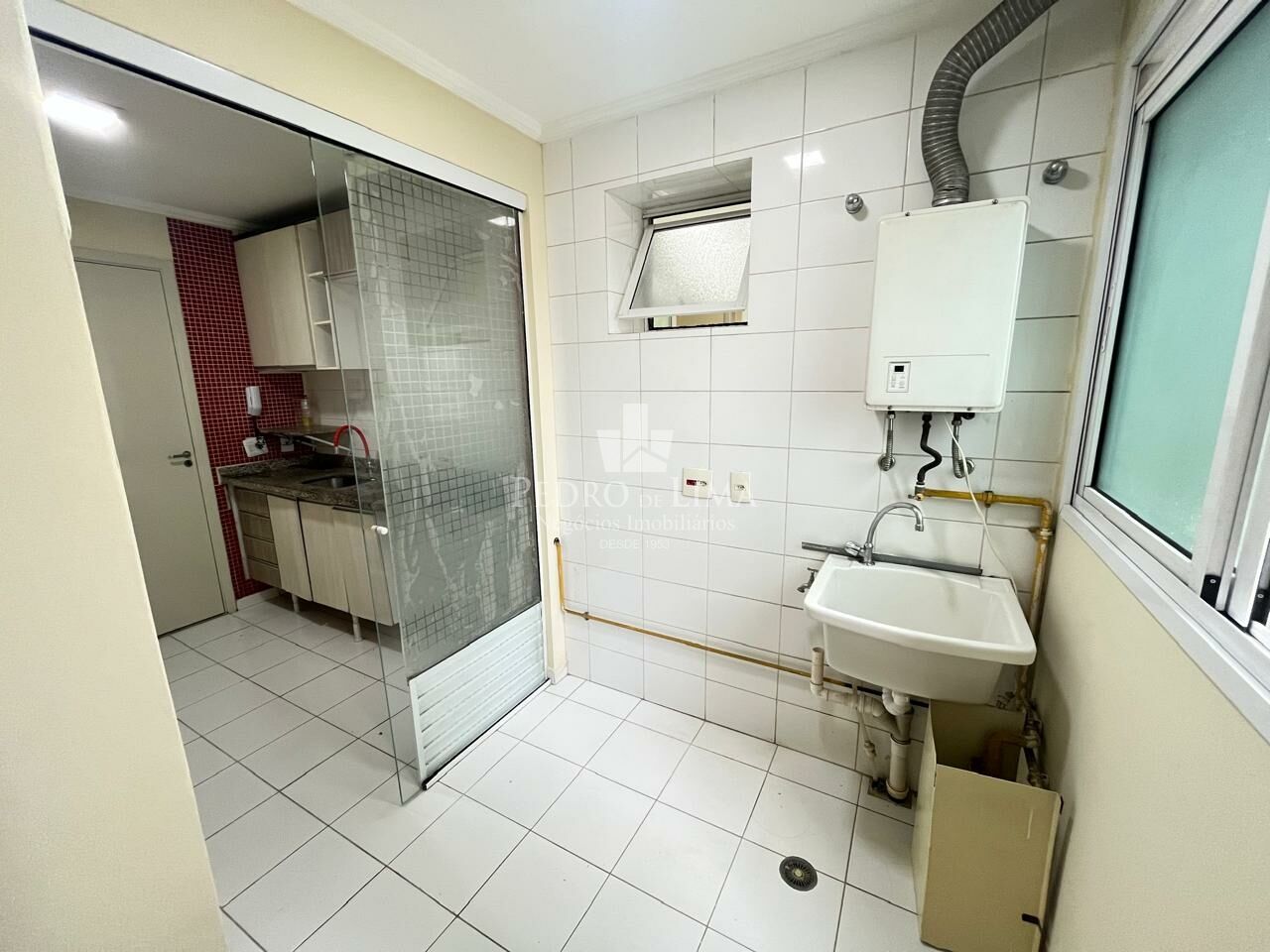 Apartamento de 3 Dormitórios com Vaga no bairro Carrão