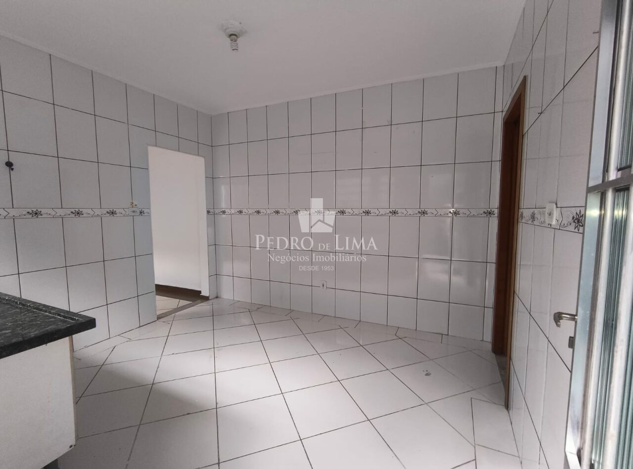 Casa Térrea com 2 quartos - 2 vaga e Edícula com 2 quartos no Jardim Popular - Penha