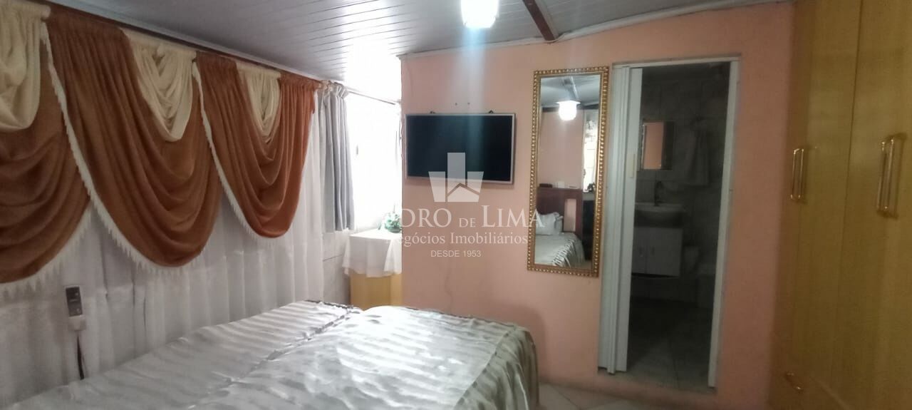 Casa térrea na região da Ponte Rasa.