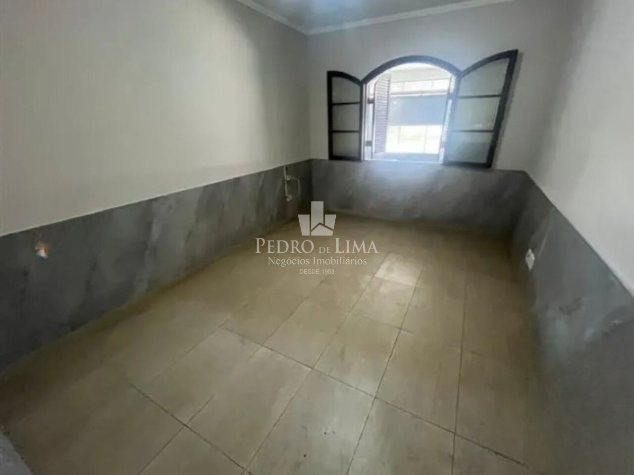 Sobrado Frontal no Cangaíba 3 dormitórios e 2 vagas sendo 110m² de área construída