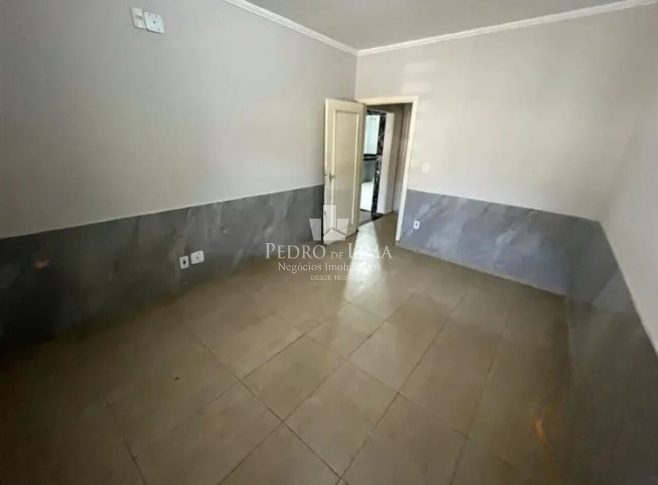 Sobrado Frontal no Cangaíba 3 dormitórios e 2 vagas sendo 110m² de área construída