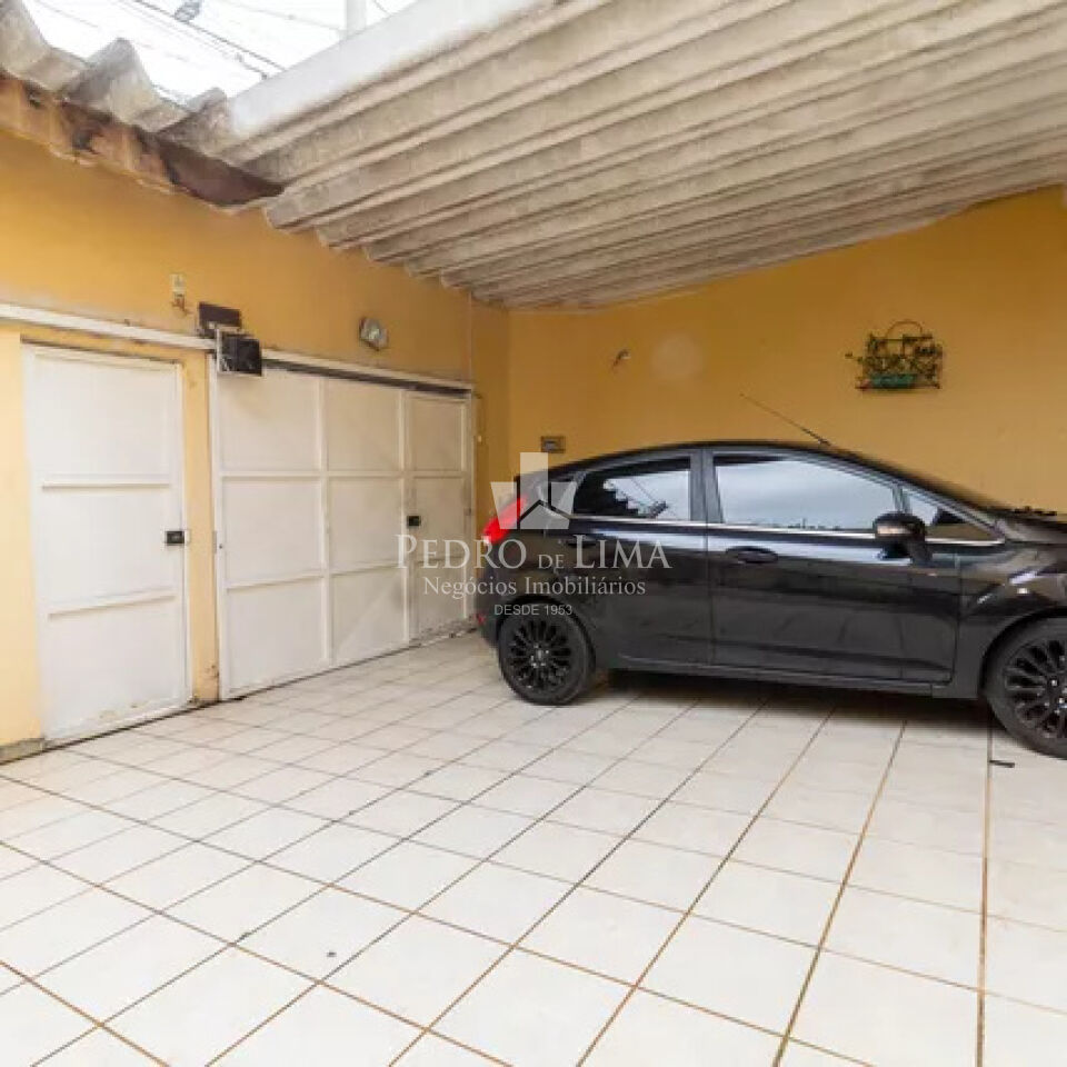 Sobrado na Vila Rio Branco com 3 dormitorios, suite e 3 vagas - Ponto Rasa