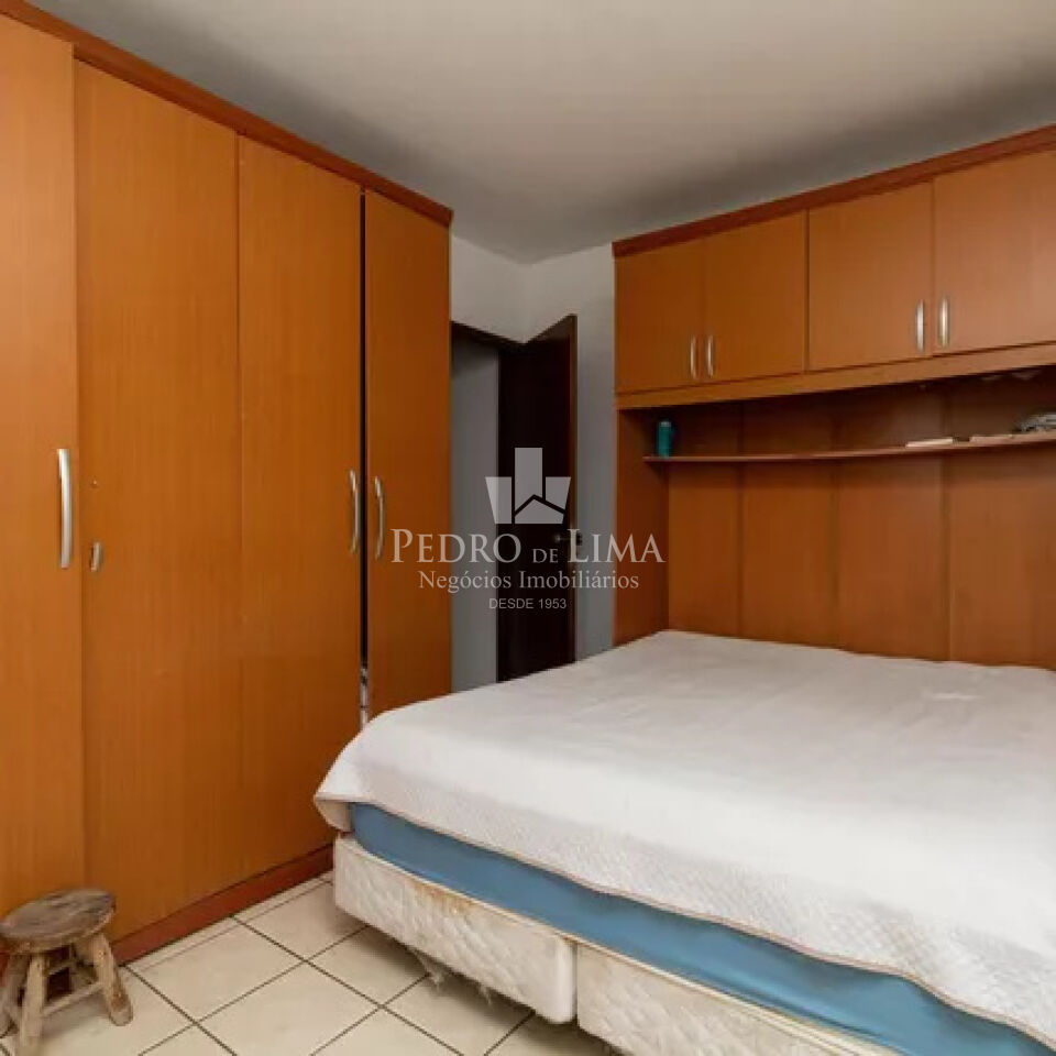 Sobrado na Vila Rio Branco com 3 dormitorios, suite e 3 vagas - Ponto Rasa