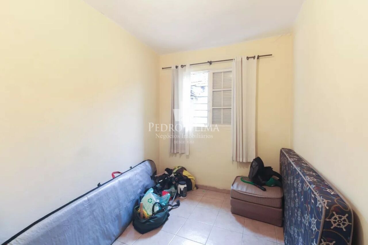 Casa Térrea de ótima localização próximo ao Metrô Vila Matilde 6 x 30 