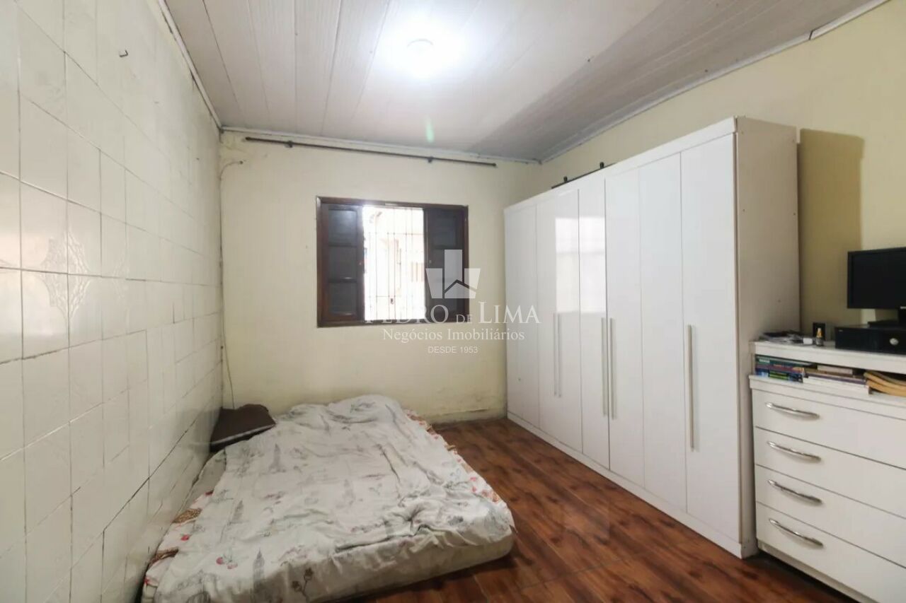 Casa Térrea de ótima localização próximo ao Metrô Vila Matilde 6 x 30 