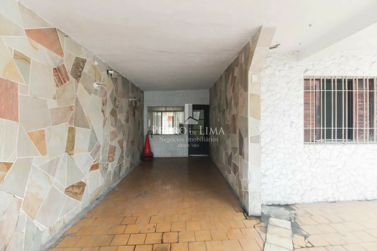 Casa Térrea de ótima localização próximo ao Metrô Vila Matilde 6 x 30 