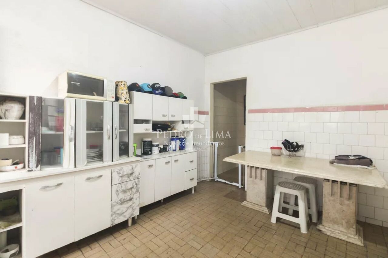 Casa Térrea de ótima localização próximo ao Metrô Vila Matilde 6 x 30 