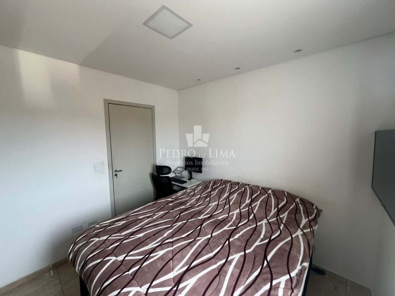 Apartamento Águia de Haia 43m² sendo 2 dormitórios e 1 vaga no Arthur Alvim  