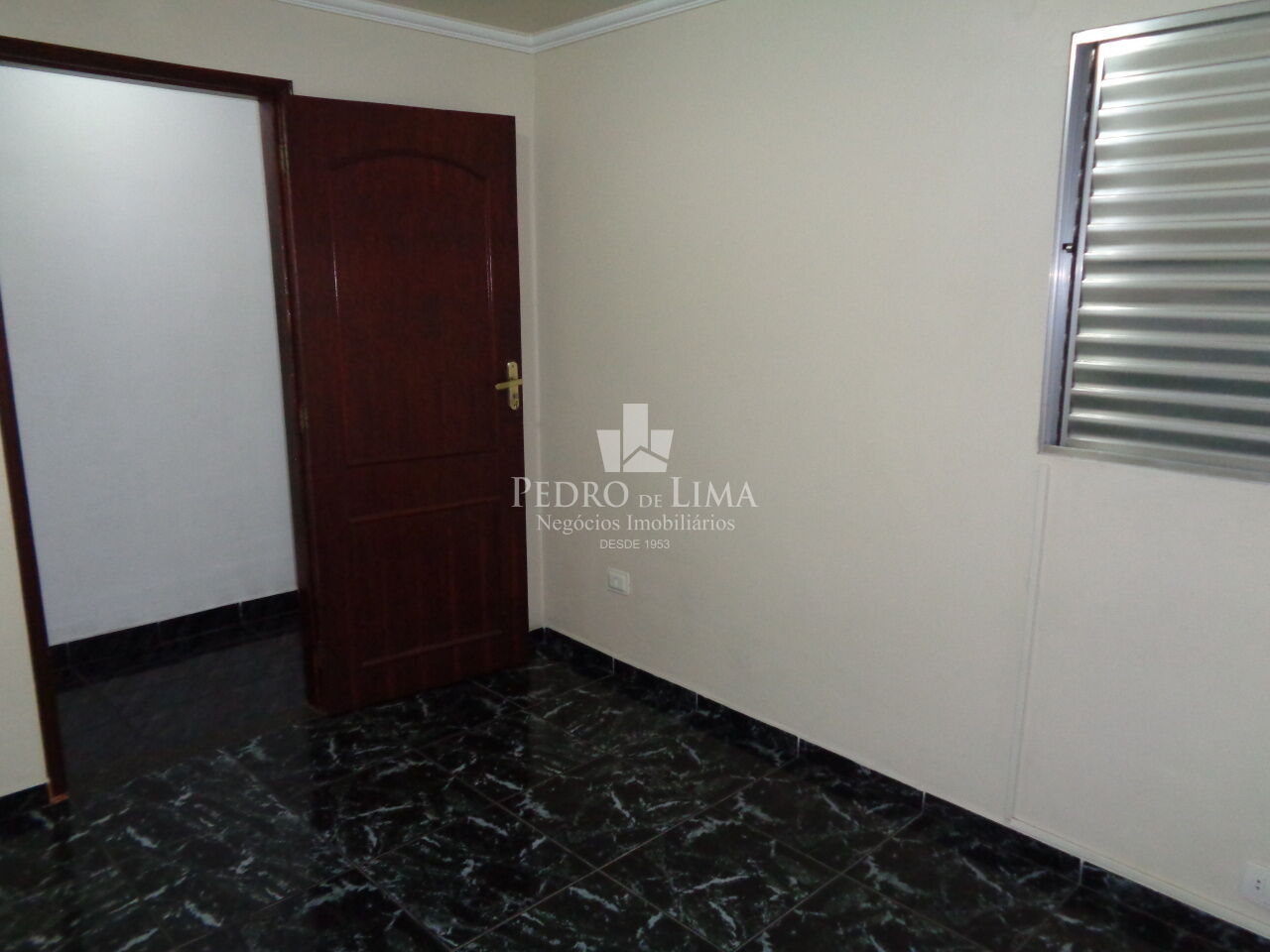 Casa Terrea 2 dormitórios (1 suite) e  2 vagas na Penha