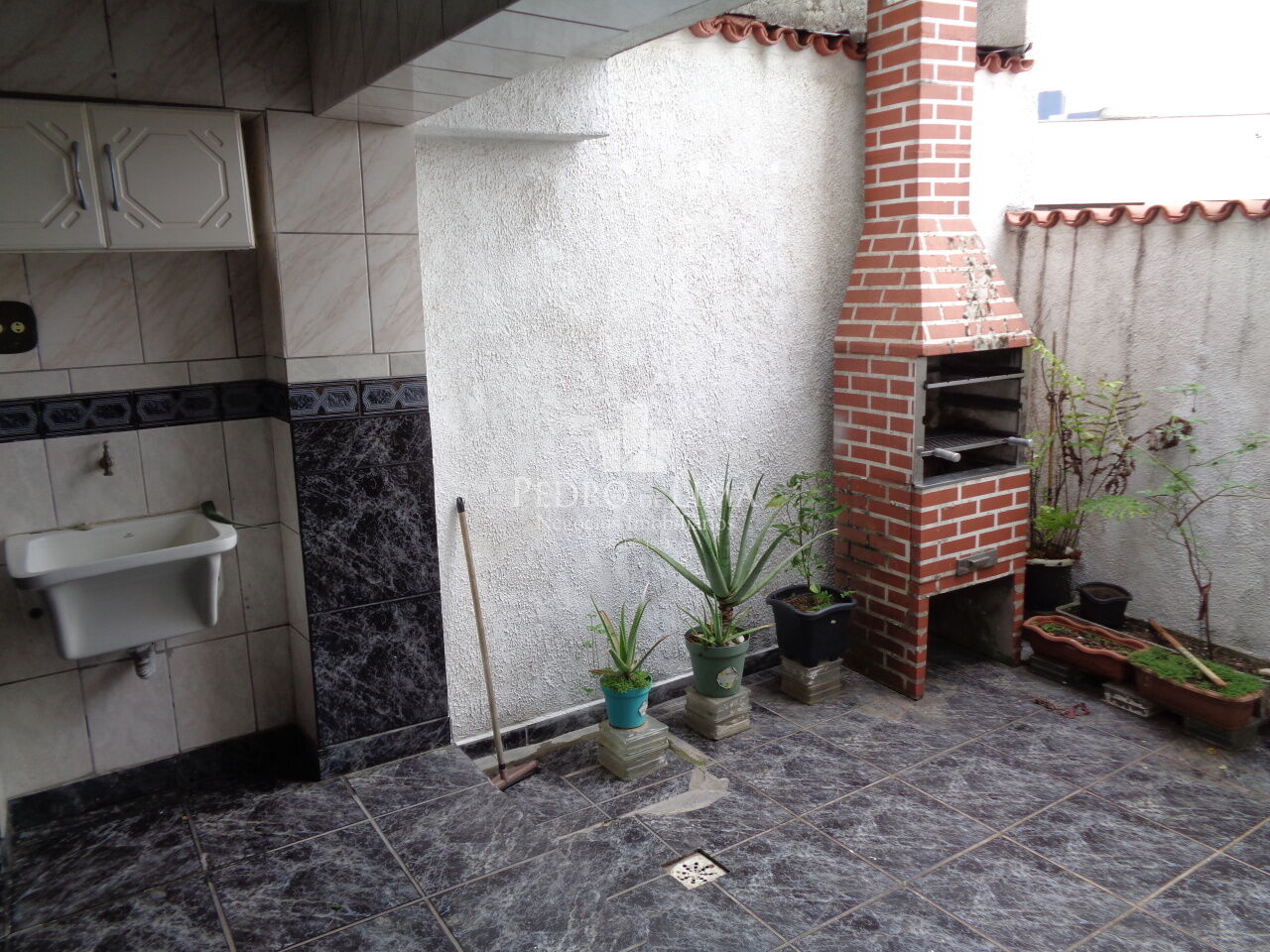 Casa Terrea 2 dormitórios (1 suite) e  2 vagas na Penha
