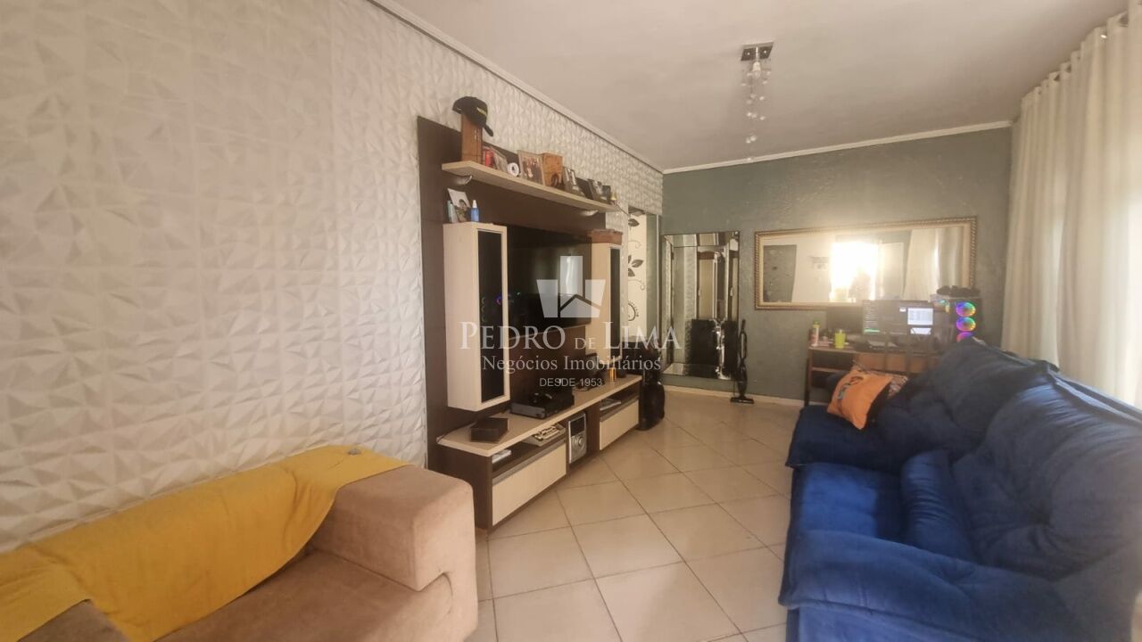 imagem do imovel Casa térrea de 2 Dormitórios, sala, cozinha e banheiro com 1 vaga ref: PE44311