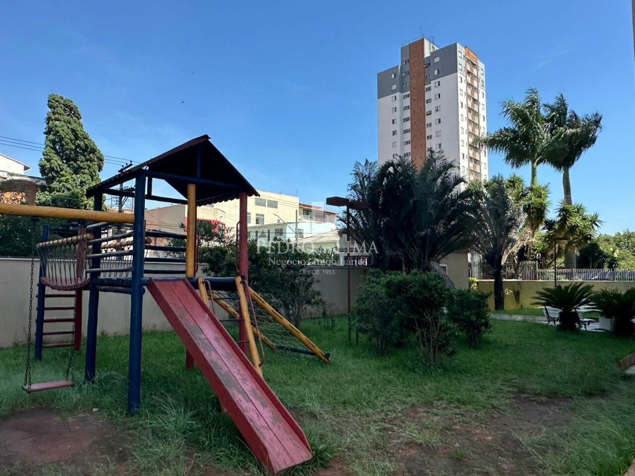 Apartamento 65m² sendo 3 dormitórios, 1 suíte, 1 vaga e  lazer completo na Penha