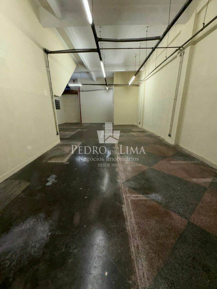 Salão Comercial em Av principal no Arthur Alvim