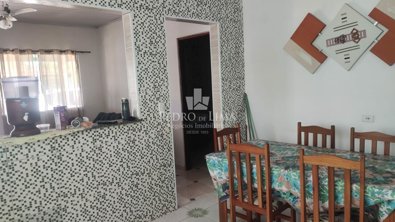 Casa Térrea - Jardim Somar em Peruíbe 