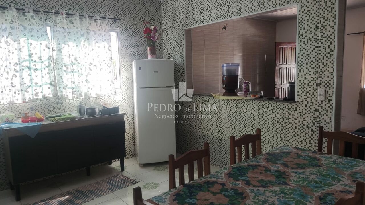 Casa Térrea - Jardim Somar em Peruíbe 