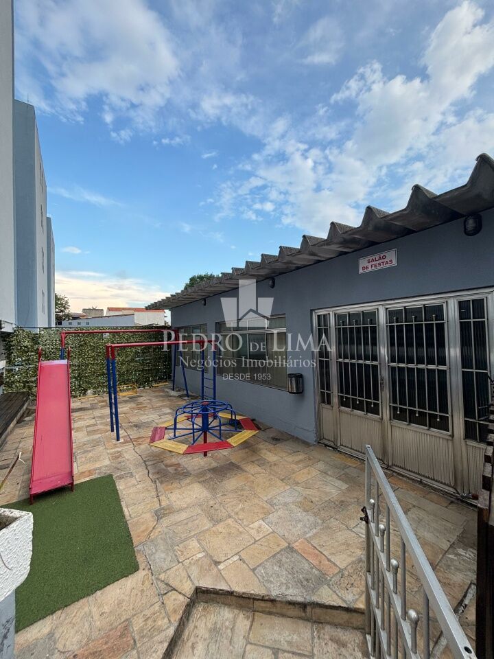 Apartamento com 2 dormitórios amplos e 1 vaga em Ermelino Matarazo