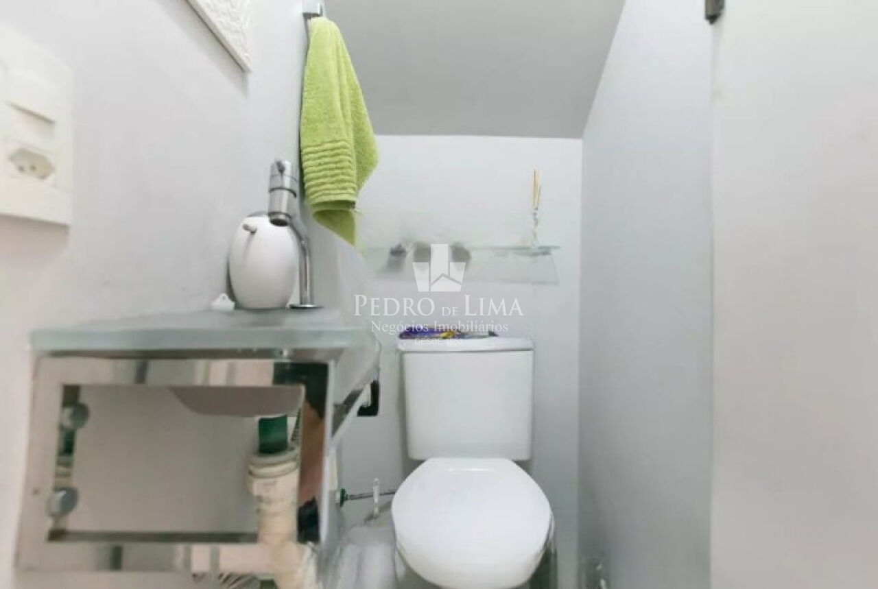 Sobrado condomínio 2 suítes,1 vaga e 65m²  mobiliado na Vila Jacui