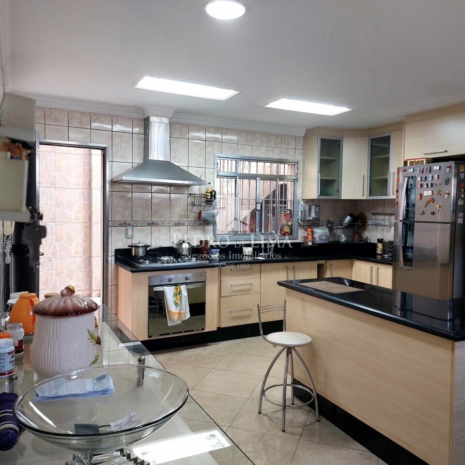Sobrado frontal na Vila Granada - Penha