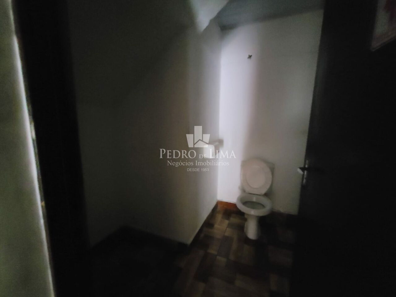 imagem do imovel Salão 100 m² e  2 banheiros na Vila Marieta - Penha ref: PE44395