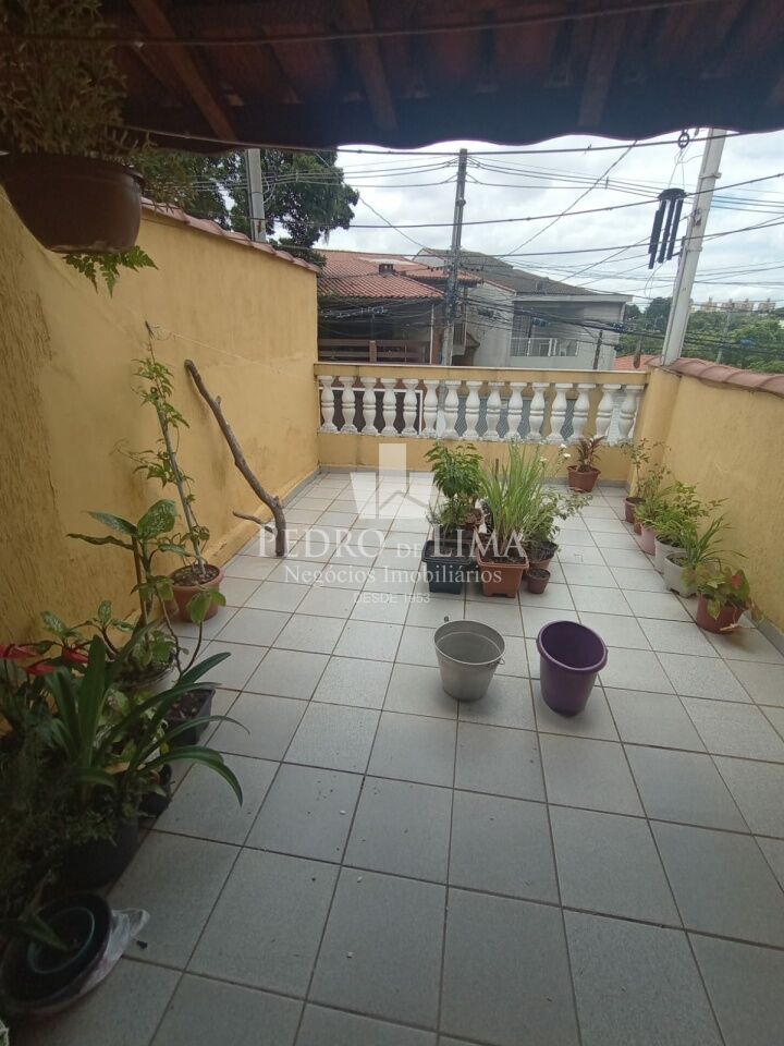 Sobrado frontal no Ermelino Matarazzo com 3 quartos e 1 vaga